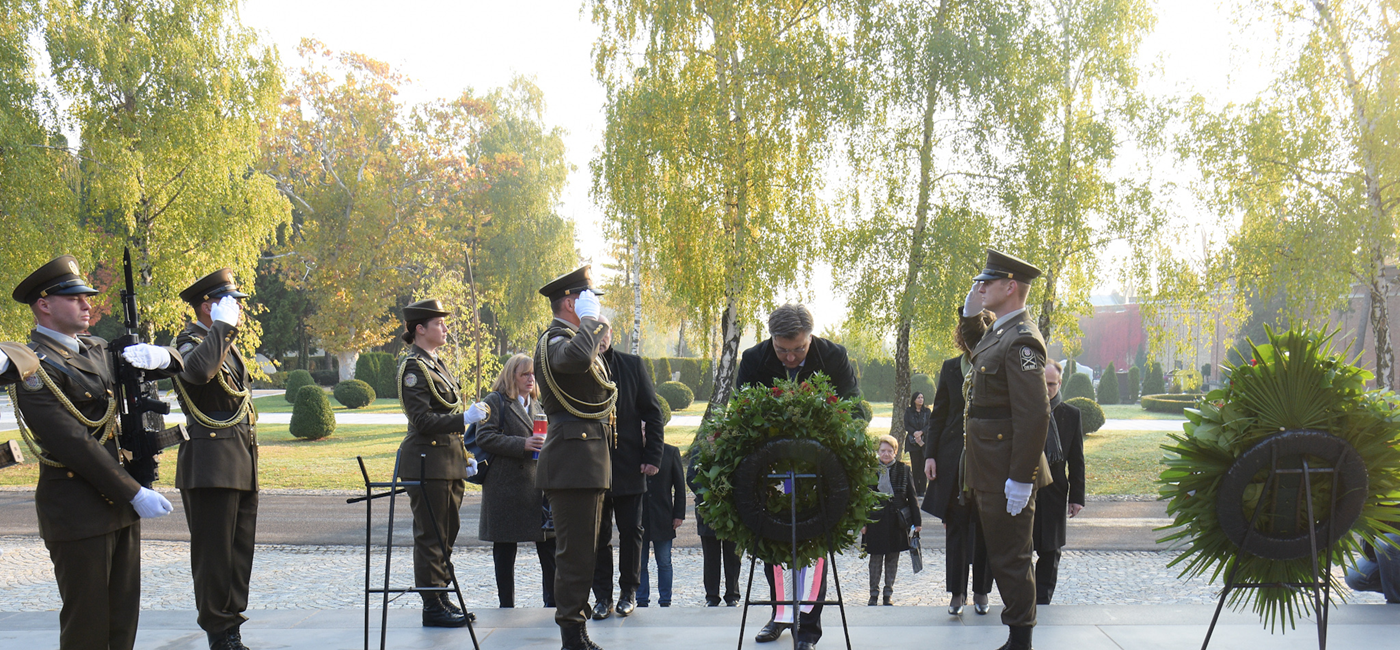 Iskazali smo poštovanje prema svim preminulima, osobito hrvatskim braniteljima koji su dali najviše za slobodu Hrvatske 